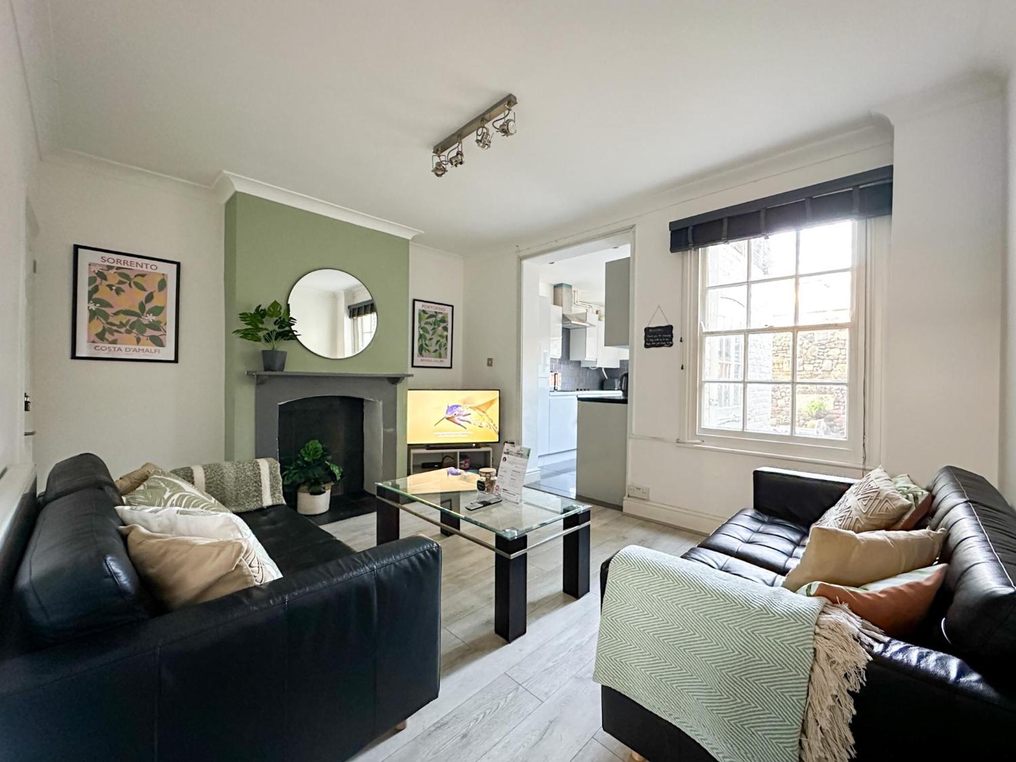 Stylish & Spacious City Centre 3-Bedroom Townhouse - Sleeps 6 Canterbury Exteriér fotografie